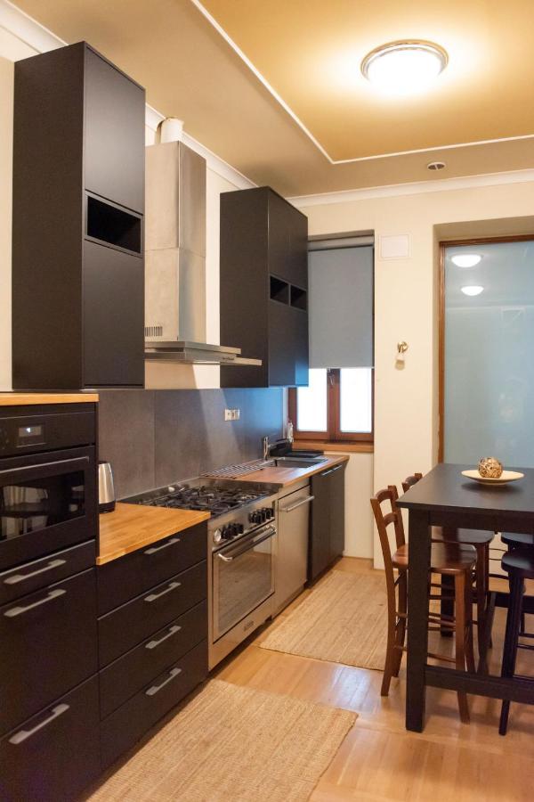 Velky Apartman Apartment Bratislava Luaran gambar